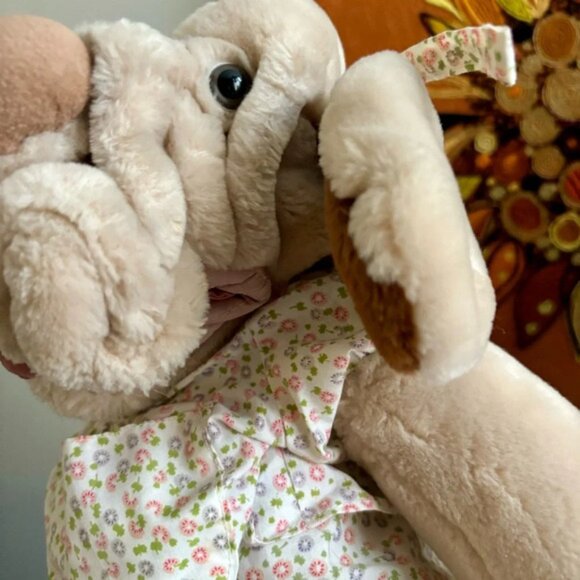 Ganz Vintage 1981 Wrinkles Tan Girl Dog Puppet 17 Plush Toy Original Outfit - Picture 4 of 9